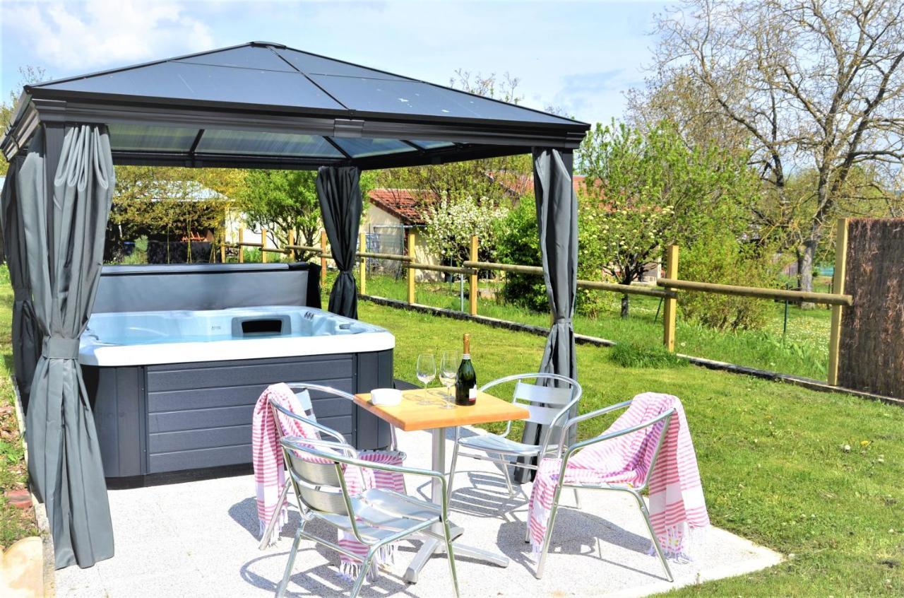 Le Cemarose: Spa, Jardin, Terrasse Et Jolie Vue Au Coeur D'Épernay Exterior foto