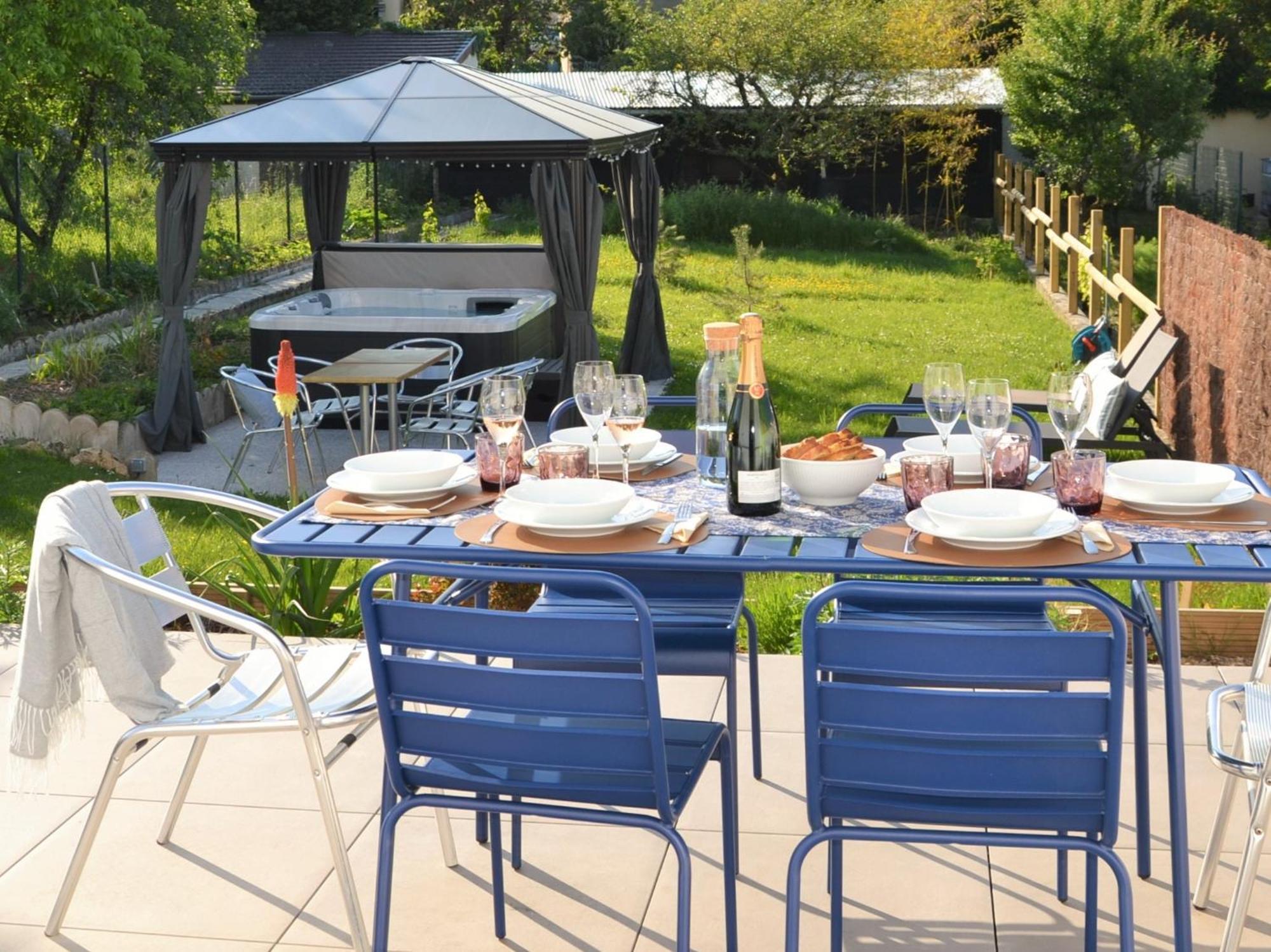 Le Cemarose: Spa, Jardin, Terrasse Et Jolie Vue Au Coeur D'Épernay Exterior foto